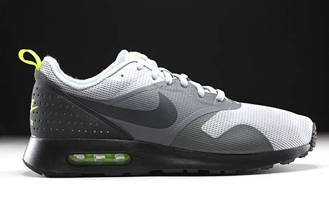 nike air max tavas schwarz grau|nike air max tavas reddit.